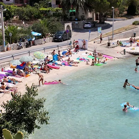 Mavarstica 17803d Appartement Trogir