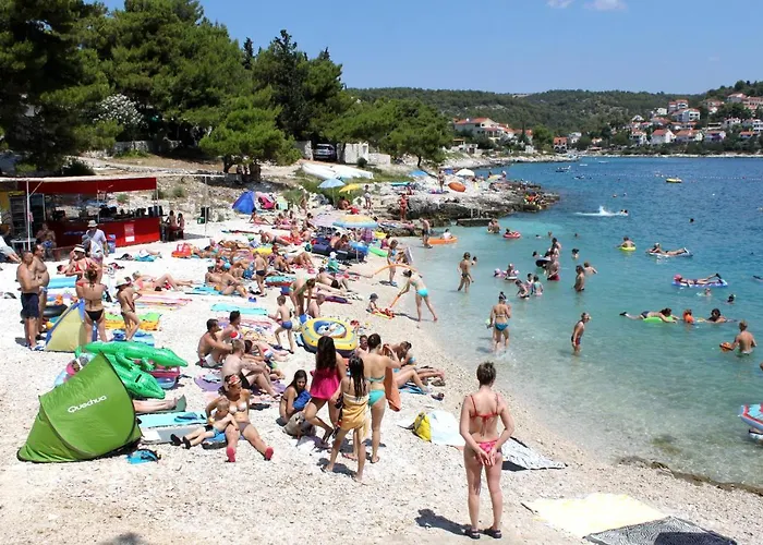 Mavarstica 17803d * 特罗吉尔