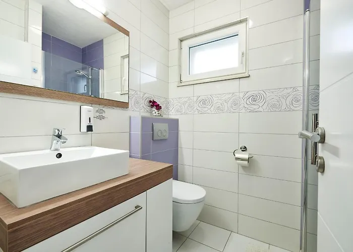 Mavarstica 17803d 公寓 特罗吉尔