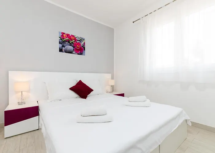 Mavarstica 17803d 公寓