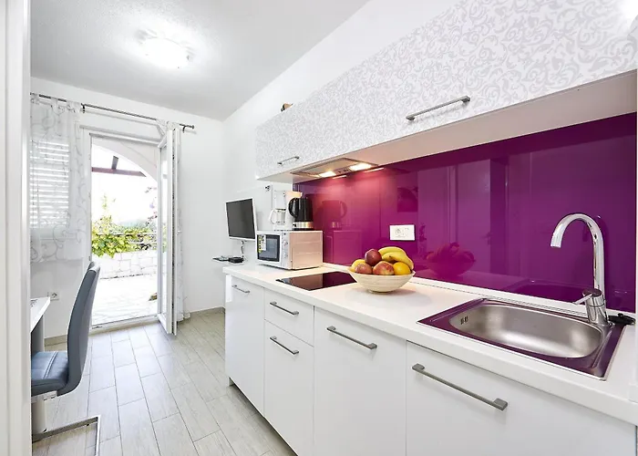 公寓 Mavarstica 17803d 特罗吉尔